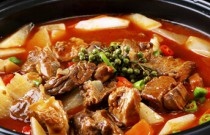 砂鍋燉牛肉創(chuàng)業(yè)秘籍：選材工藝營(yíng)銷，如何燉出商業(yè)成功？速看！