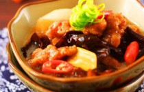 老濟南酥鍋秘籍大揭秘！傳承經(jīng)典還是創(chuàng)新口味？速來解鎖味覺盛宴！