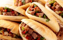 跨界創(chuàng)業(yè)爆火？IT精英如何讓肉夾饃夾出新商機(jī)！