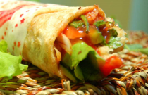 鹵肉卷餅爆火街頭！創(chuàng)業(yè)者如何脫穎而出？速看其成功秘訣！