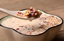 怎樣讓奶香燕麥粥在早餐界稱王？創(chuàng)新搭配引爆味蕾！
