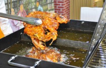 鐵板雞架風(fēng)靡全國，創(chuàng)業(yè)者紛紛投身！怎么脫穎而出，速看秘訣！