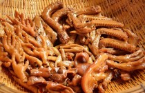 鴨貨鴨脖鹵味學(xué)習(xí)去哪？鴨貨鴨脖鹵味學(xué)習(xí)難嗎？創(chuàng)業(yè)者輕松掌握，利潤(rùn)翻倍！