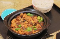 黃燜雞米飯學(xué)習(xí)去哪？黃燜雞米飯學(xué)習(xí)難不難？新手也能快速上手，開店必備！