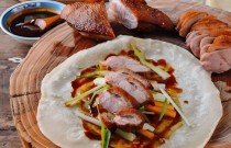 擺攤賣鹵肉卷餅?zāi)懿荒荛L干？探尋創(chuàng)業(yè)的真相