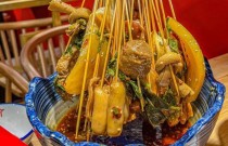 金湯熱鹵一元一串，想學(xué)最正宗技術(shù)？輕松學(xué)會(huì)！