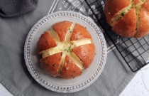 學(xué)做面包蛋糕學(xué)費(fèi)貴嗎？不加盟學(xué)技術(shù)，學(xué)費(fèi)合理又自由！