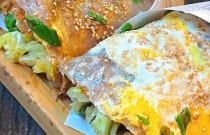 想學(xué)做煎餅果子？聊城哪里學(xué)最正宗，輕松掌握技術(shù)，快速創(chuàng)業(yè)！