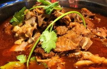 羊蝎子火鍋的正宗做法，學(xué)會這些步驟讓你贏得市場！