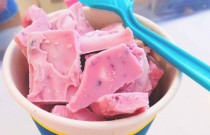 學(xué)做炒酸奶技術(shù)多少錢？投資回報高，成功創(chuàng)業(yè)無憂