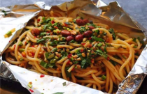 想學包燒米線？手把手教學，學會獨特技藝快速上手