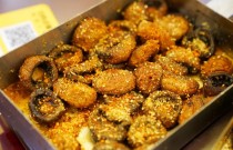 戳子肉用的什么肉？揭秘這道小吃的“靈魂”食材！