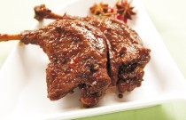 周黑鴨學(xué)技術(shù)培訓(xùn)在哪里？創(chuàng)業(yè)者必看，這些地方最靠譜！