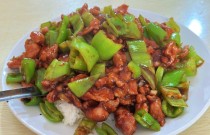 蓋澆飯哪里學(xué)最正宗？手把手教學(xué)，創(chuàng)業(yè)輕松上手！