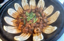 徐州名吃地鍋雞的來(lái)歷揭秘？味道頂呱呱，出攤就能賺！