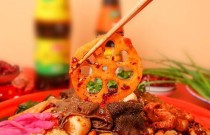 1萬塊能開麻辣燙店嗎？深度解析小本創(chuàng)業(yè)，如何花最少的錢做最火的生意？