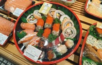 日料培訓(xùn)大概多少錢？深度剖析日料學(xué)習(xí)成本，選對(duì)課程少花冤枉錢！