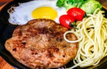 地攤牛排技術培訓去哪里學？學費多少錢？牛排和黑椒醬的核心配方