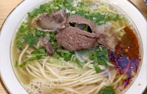 西安面館培訓(xùn)哪里好?學(xué)啥技術(shù)更穩(wěn)妥,選對(duì)方向才關(guān)鍵!