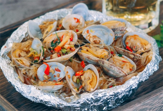 錫紙花甲米線做法揭秘！業(yè)內(nèi)大廚教你3大關(guān)鍵步驟，錯(cuò)一步就失??！