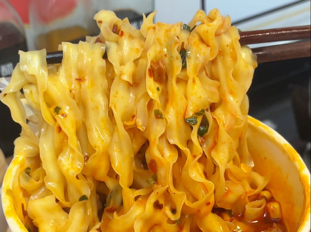 面館技術(shù)哪里學(xué)？3天掌握核心技能，輕松創(chuàng)業(yè)不是夢！