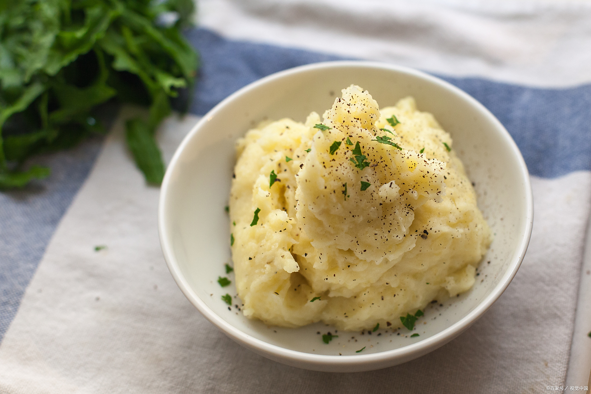 20 斤土豆做澆汁土豆泥，20 分鐘售罄靠啥？