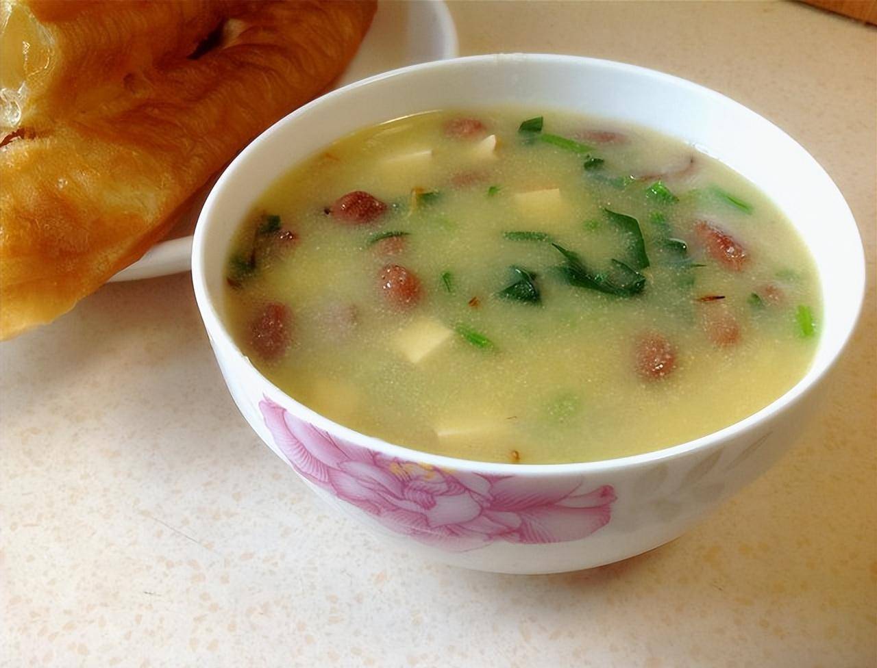 甜沫的配料表怎么準(zhǔn)備？原料比例有講究，做好香濃順滑才更受歡迎！