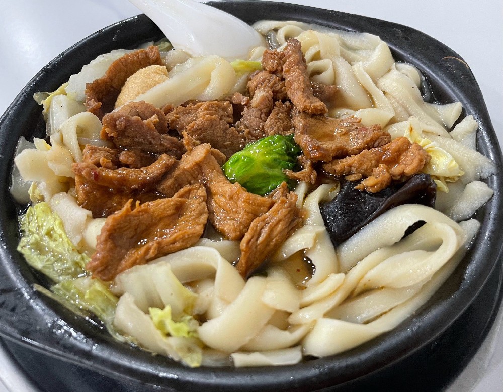 砂鍋面培訓(xùn)去哪學(xué)正宗？選對地方學(xué)真技術(shù)，味道穩(wěn)定才是開店關(guān)鍵！