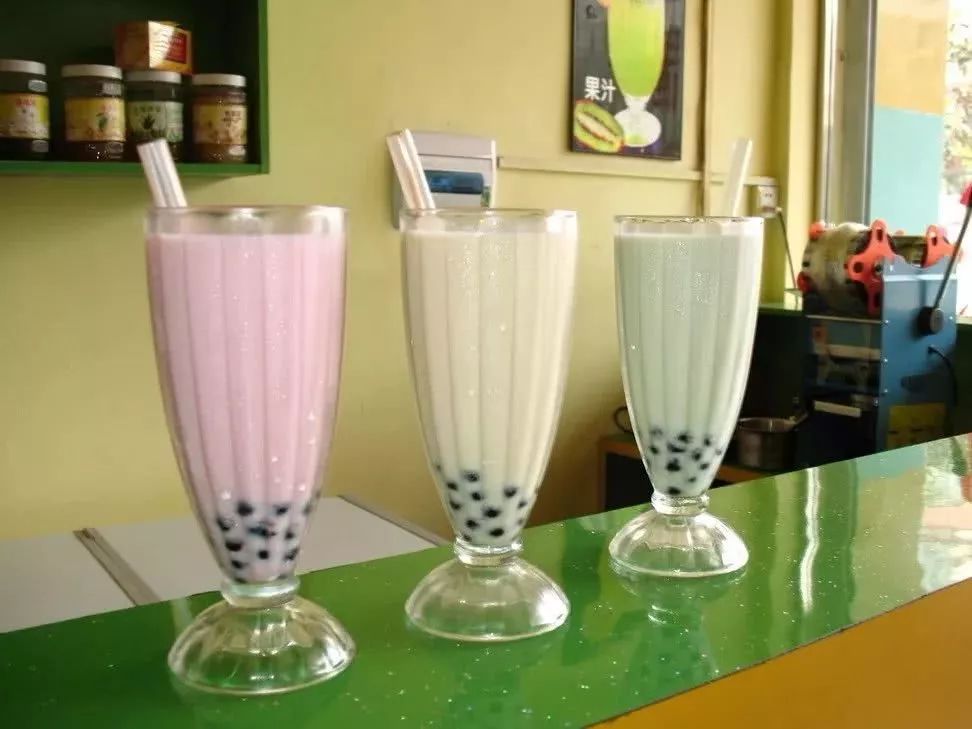 新手開奶茶店去哪學(xué)最靠譜？掌握核心做法更關(guān)鍵，讓選擇不再迷茫！