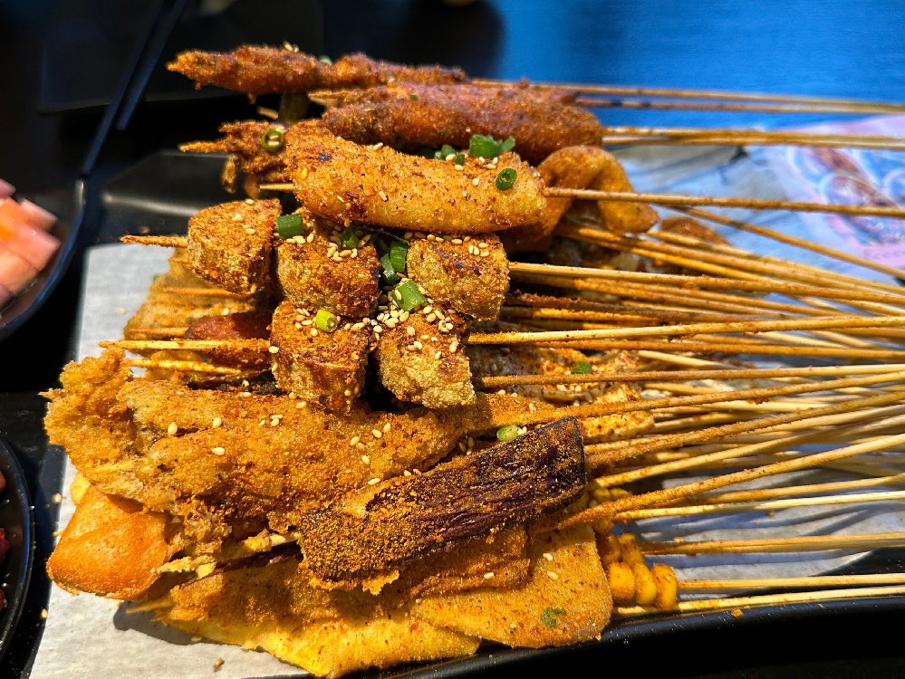 想開(kāi)炸串店去哪里學(xué)？避坑又靠譜的學(xué)習(xí)方法，這些細(xì)節(jié)你一定要知道！