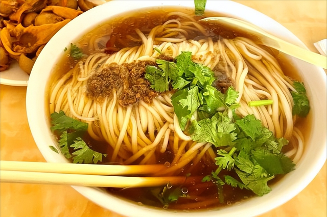 拉面的配方和制作方法全解析？學(xué)技術(shù)要注意哪些關(guān)鍵步驟