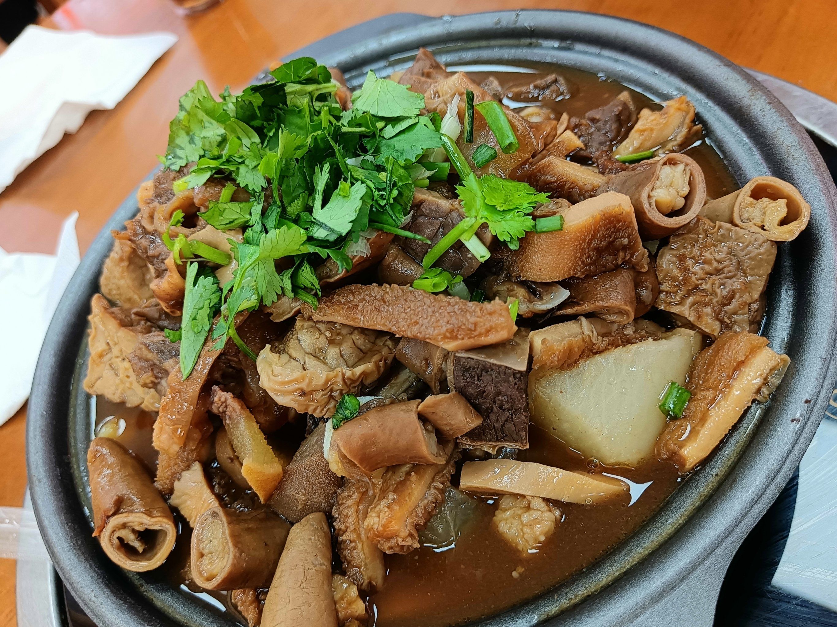 牛雜去哪里學(xué)最正宗??？學(xué)法選對(duì)少走彎路更穩(wěn)妥不踩坑