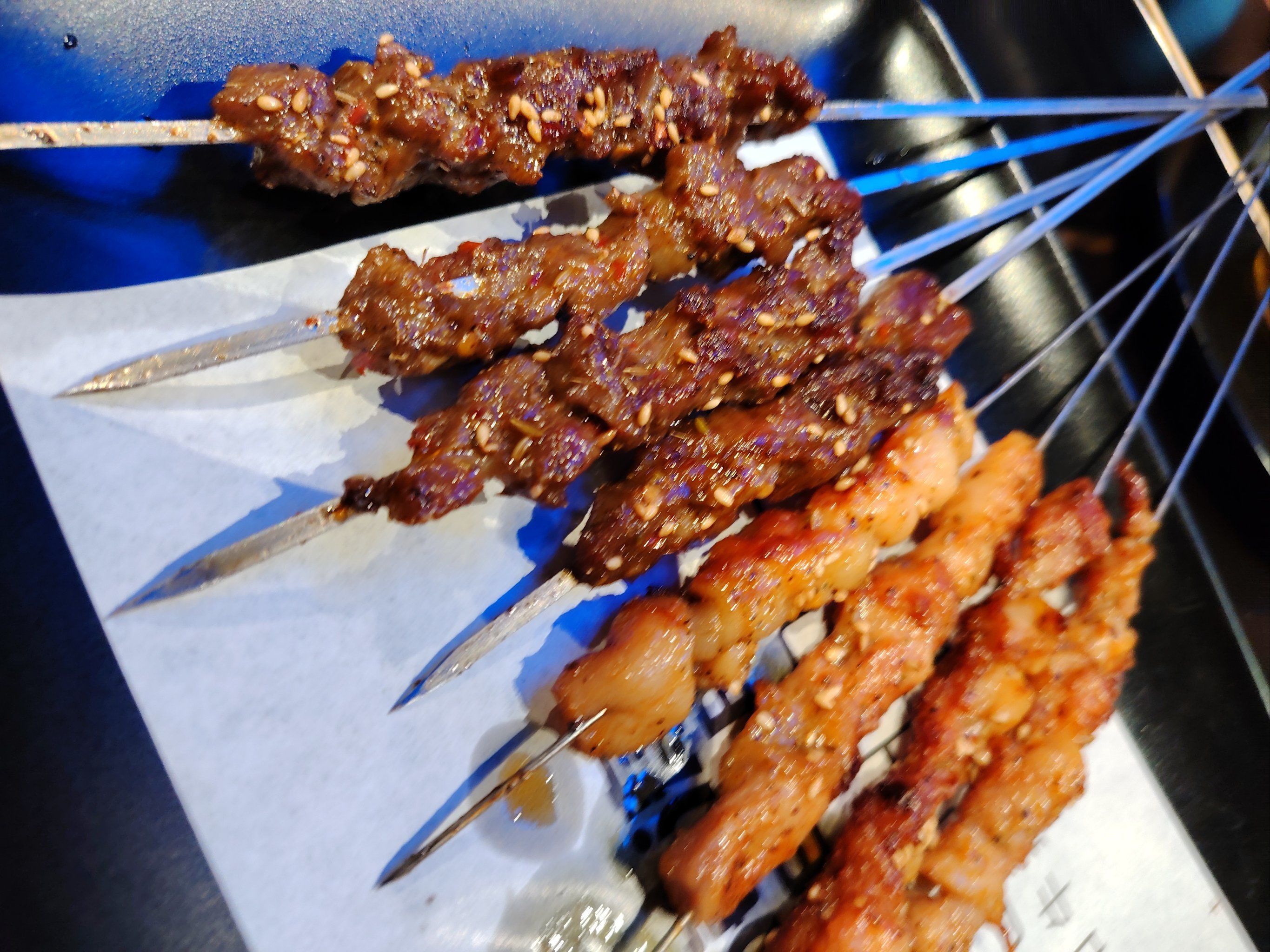 一個人能開什么小吃店？可操作類型、成本和經(jīng)營建議全解析