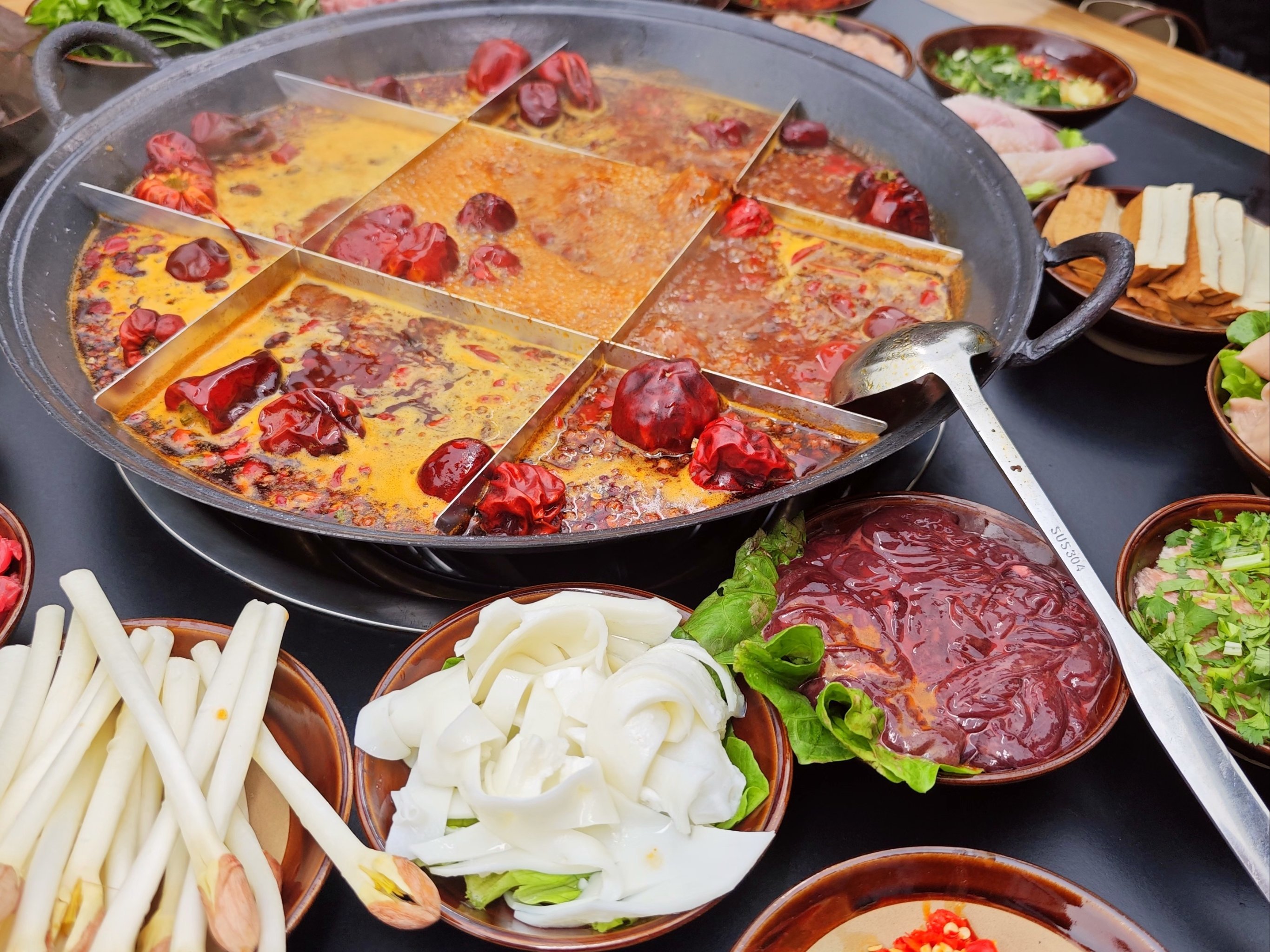 火鍋培訓(xùn)學(xué)校哪里最好，新手學(xué)技術(shù)別只看便宜