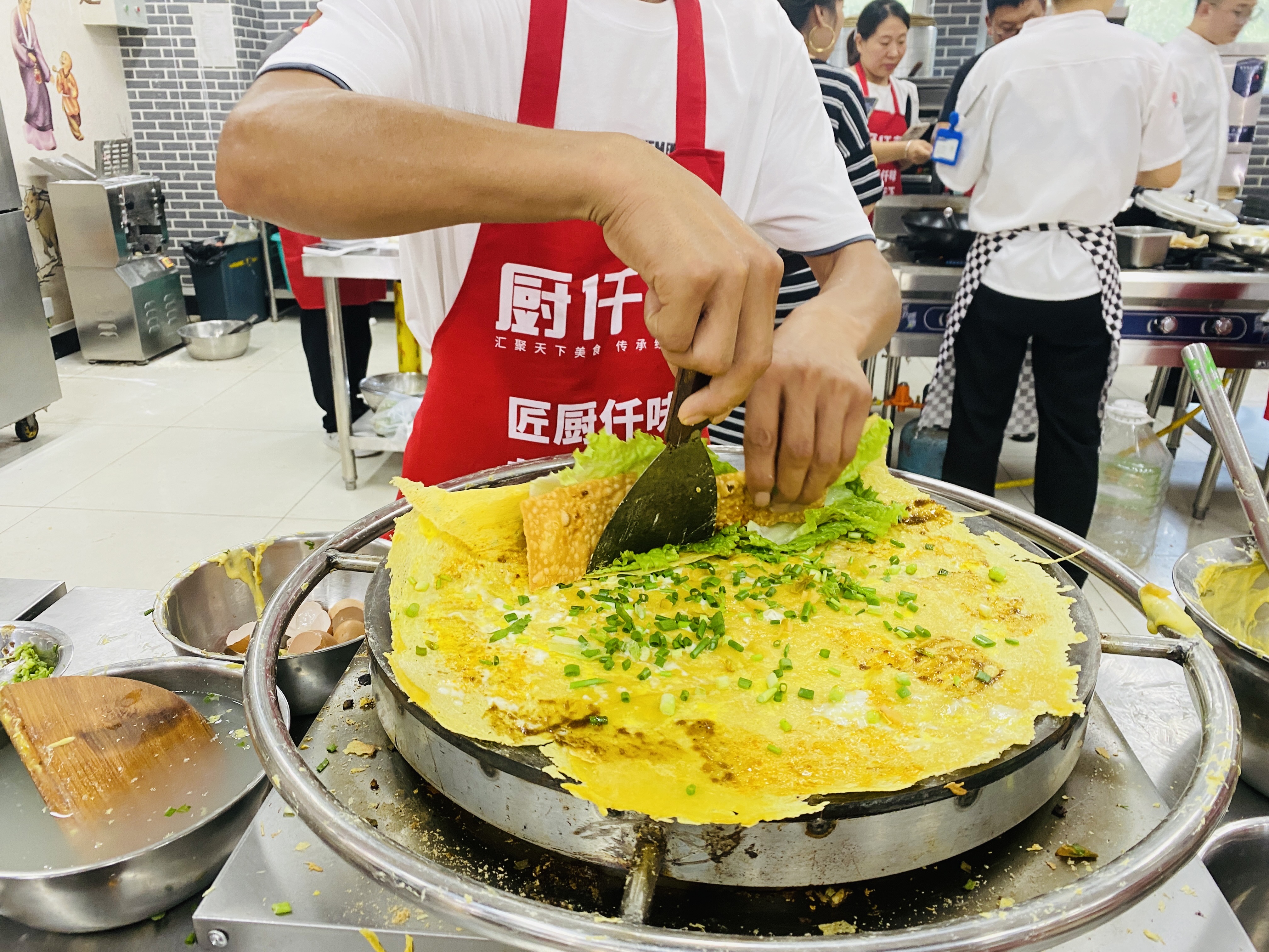 雜糧煎餅培訓(xùn)學(xué)費多少是合理的？想學(xué)雜糧煎餅創(chuàng)業(yè)的人別只看價格